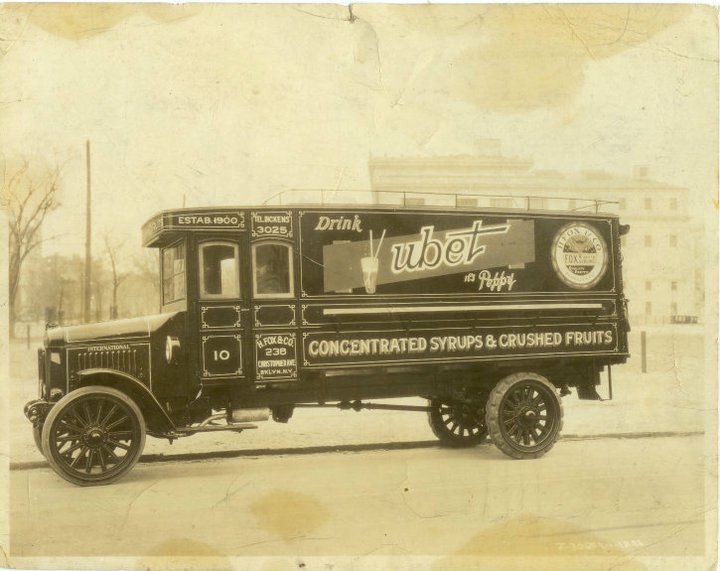 An early Fox'x U=Bet Syrup delivery truck